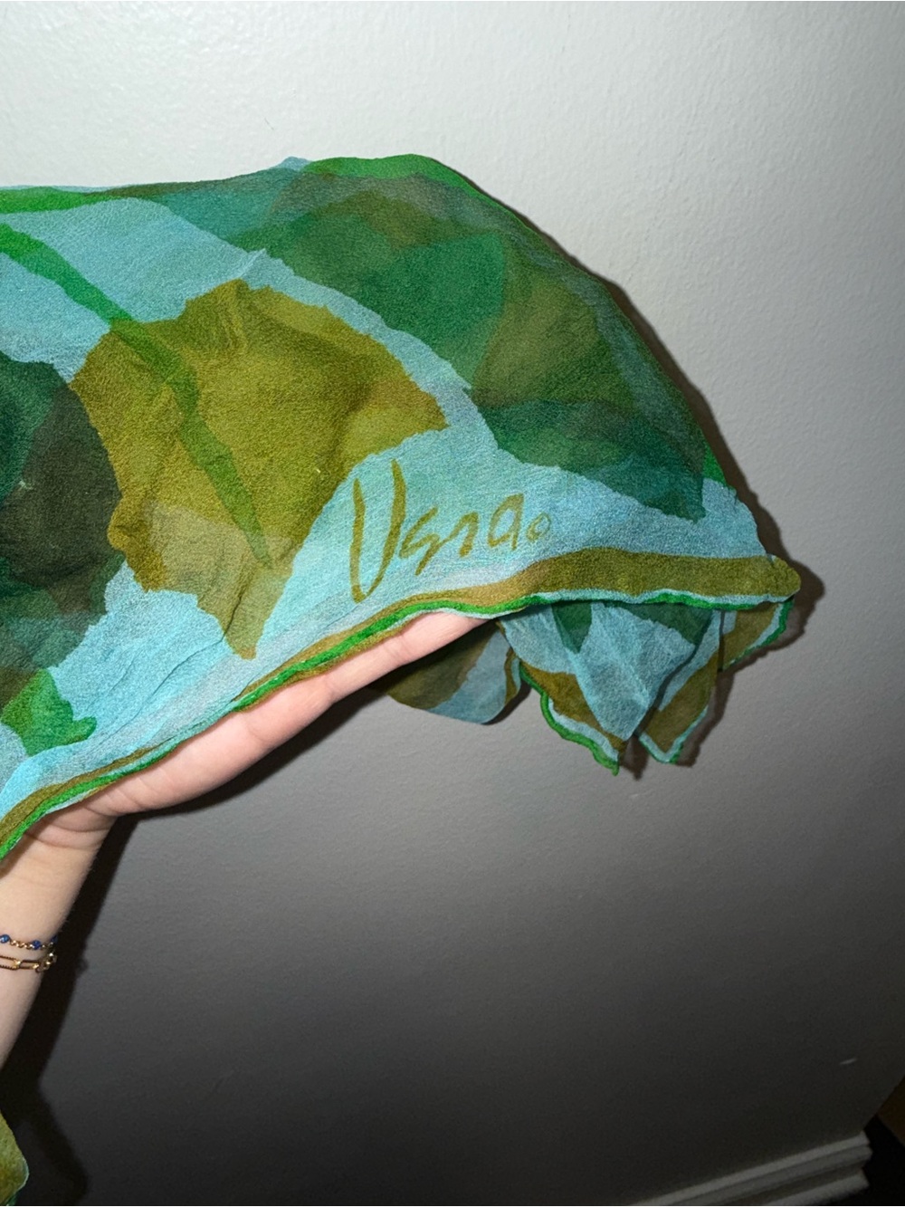 Vintage Botanical Print Green Sheer Leaf Scarf - Picture 3 of 3